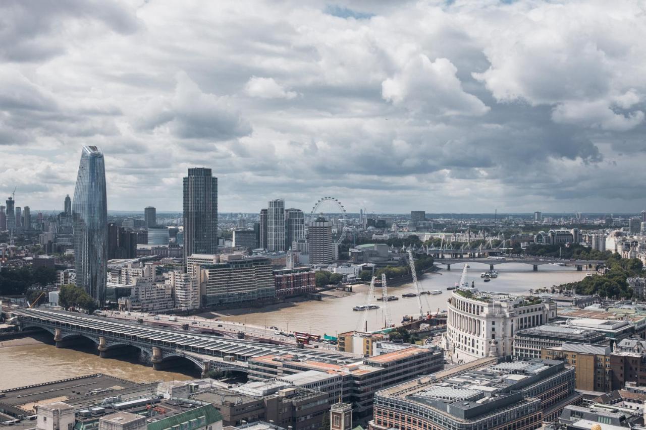 Citizenm London Victoria Station Hotel Екстериор снимка