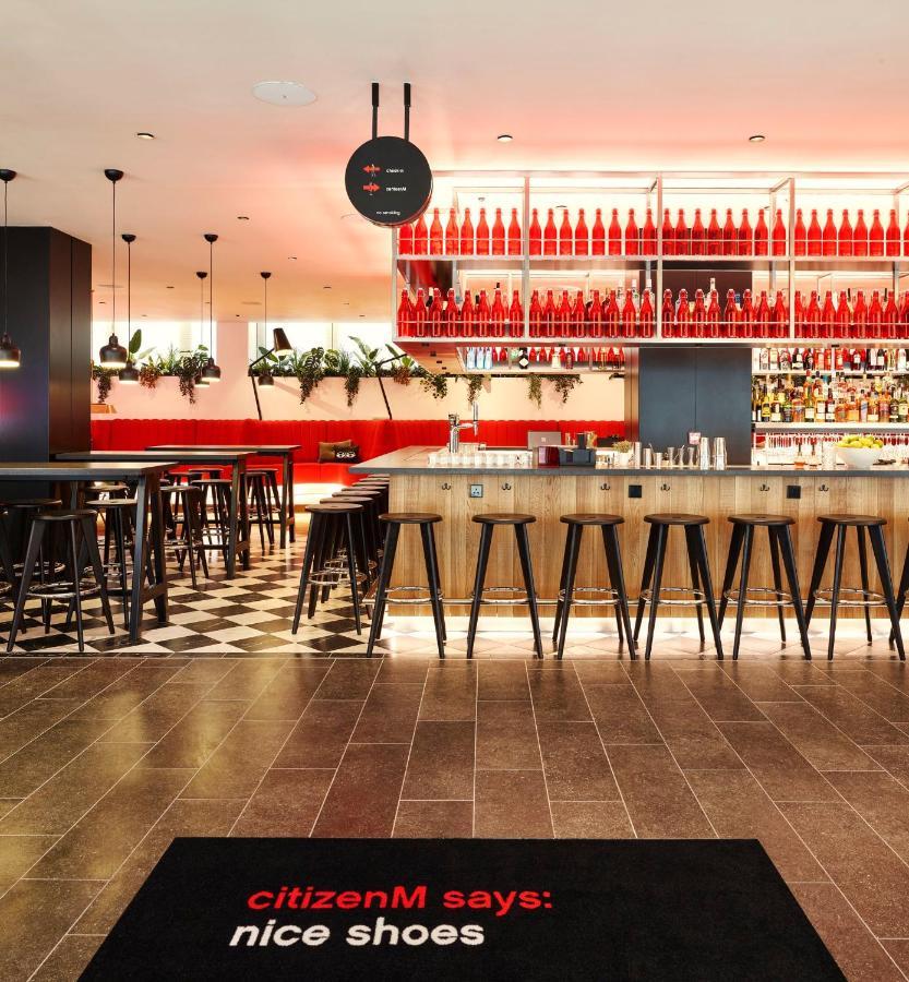 Citizenm London Victoria Station Hotel Екстериор снимка